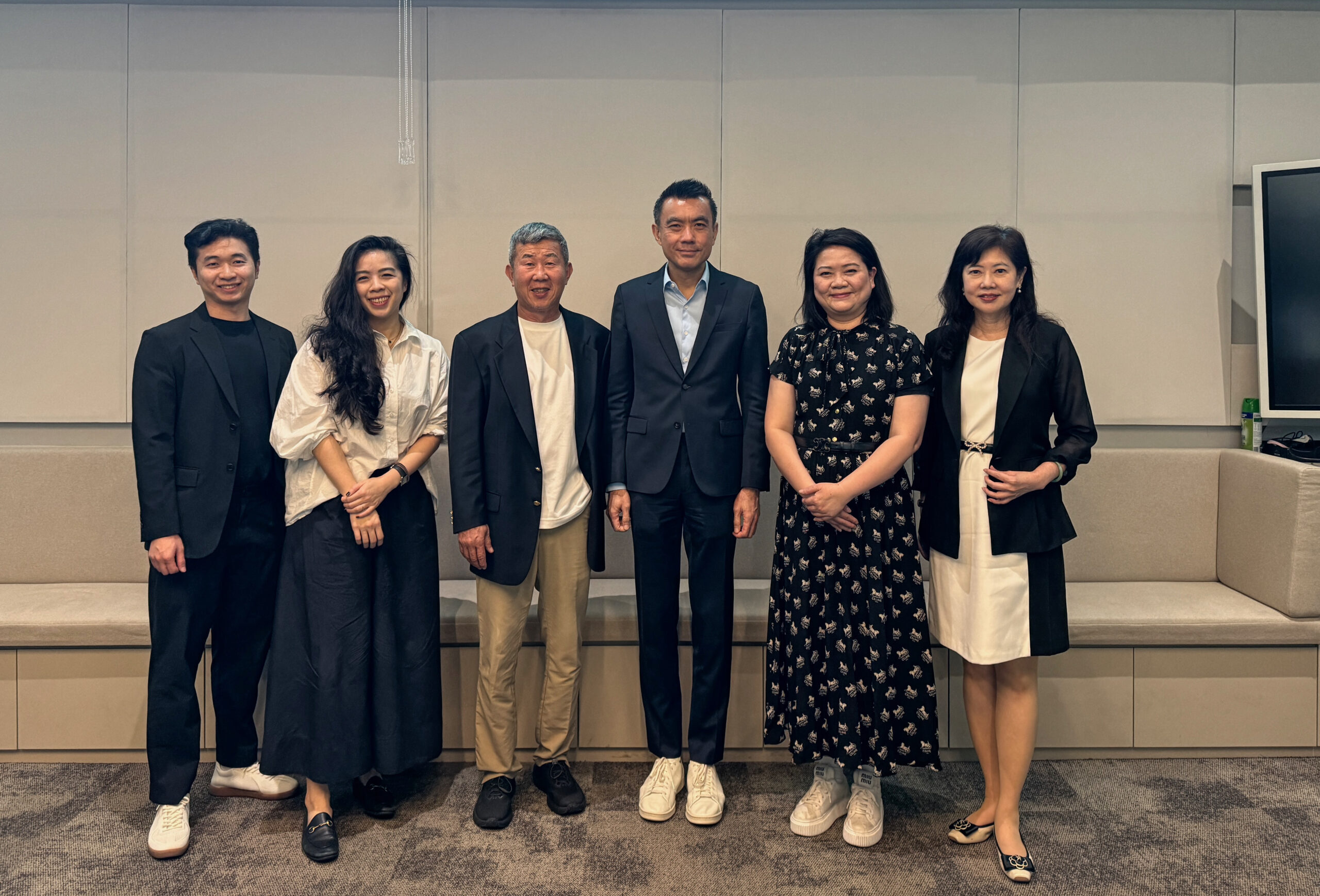 A93837EA-8C26-4740-9BEA-C60DB54296C7_0